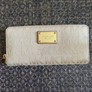 Michael Kors signature wallet